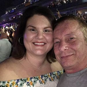 Meet your Posher, Layne